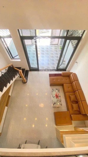 chỉ cần 500 triệu sở hữu nhà có gác lửng mới dt 90m2, mt 5m, 3pn giá chỉ 1.490 tỷ có thương lượng
