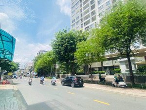 thu 2.4 tỷ/năm lợi nhuận ngay 6%/năm, siêu phẩm mt quận 4 cách quận 1 đúng 1 cây cầu, 8 tầng 7x25m