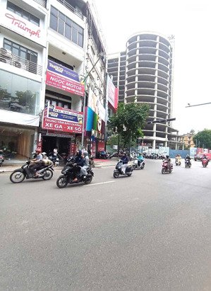 bán nhà mặt phố kim mã ba đình 37 m2, 5 tầng, mt 3.3m kinh doanh sầm uất