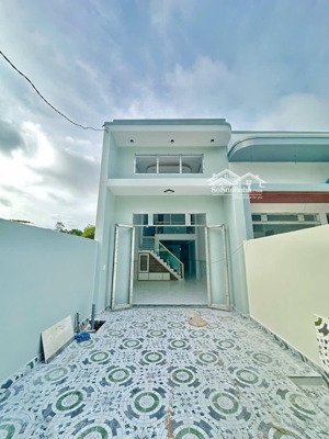 bán nhà ngay cây xăng 75, gần doanh trại quân đội trảng dài, tân phong giá 1ty750 tr