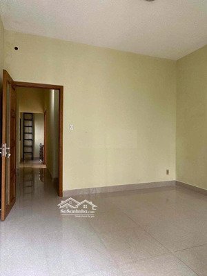 cho thuê nhà hẻm 3m(bg) nguyễn duy dương, p.4, q.10 giá 16tr