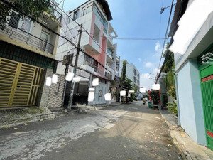 mặt tiền kinh doanh 200m2 - đường 8m, đường d13, quận tân phú