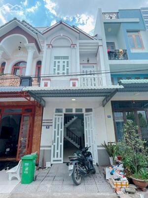 CHO THUÊ NHÀ MẶT TIỀN KDC ĐẠI HỌC Y DƯỢC CẦN THƠ GIÁ 10 TRIỆU