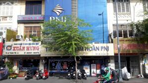 Cho thuê mặt bằng siêu đẹp MT: 11m DT: 210m2 phố Trần Nguyên Hãn nhận diện tốt.