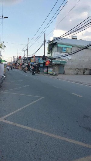 mtkd võ văn vân tại xã vĩnh lộc b, bình chánh. sổ hồng riêng, công chứng trong ngày