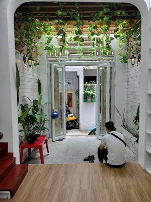 nhà mới 4 tầng tô hiến thành, p. 13, q. 10. giá giảm sâu còn: 4,5 tỷ