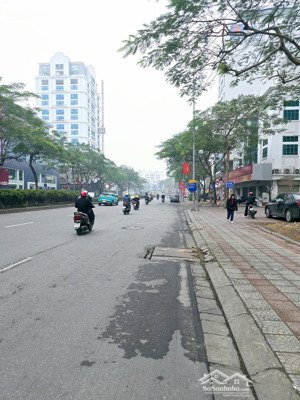 bán mảnh đất trần khát chân, hai bà trưng 140m2, giá 22 tỷ. ô tô tránh kinh doanh.