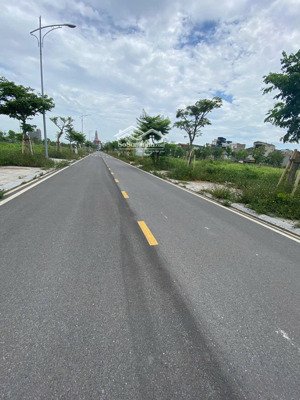 chính chủ bán 72m² kđt ngọc châu giá 14.4 tỷ hướng đông nam, gần trường học