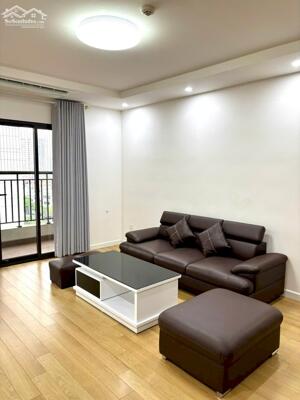 Cho thuê chung cư La Casta Văn Phú 3PN đủ đồ nhận nhà ơ rngay LH 0915651569