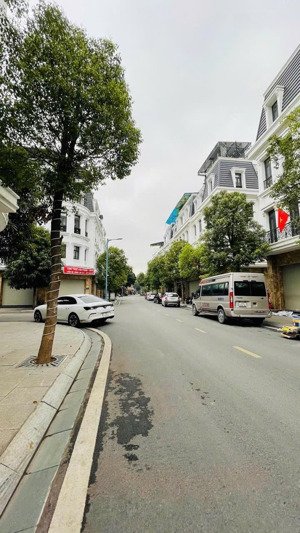 bán căn thô 4 tầng x 96m hoàng huy riverside. ngang 6.9m. giá 12 tỷ