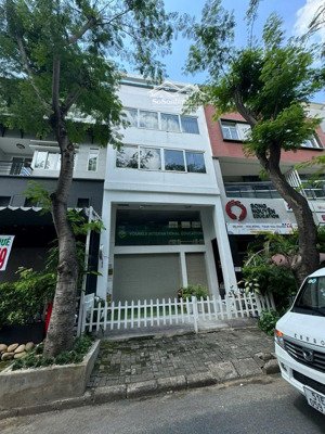 bán nhà phố hưng gia 1 - phú mỹ hưng - q7 , giá rẻ nhất khu