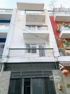 nhà bến vân đồn quận 4 chủ rao bán gấp, đang kinh doanh 12tr/tháng. gần cầu ông lãnh, sổ sẵn
