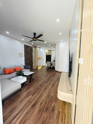 bán chung cư góc 3 thoáng tt hoàng đạo thúy 100m2 3ngủ, khách bếp riêng biệt, full ở ngay nhỉnh 7tỷ