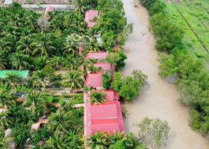 chuyển nhượng kdl nhà hàng ks theo tiêu chuẩn 3 sao 1 mặt đường 1 mặt sông 1,2 ha giá 45 tỷ