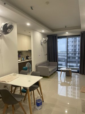 một siêu phẩm! căn hộ 2 phòng ngủ duy nhất full nội thất 11.5triệu - q7 boulevard