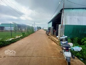 bán đất tt liên nghĩa dt 6x30m tc100m2 cách sân bay 10 phút giá 2ty