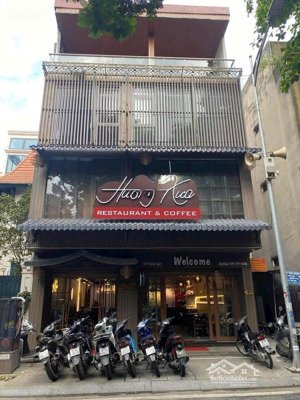 siêu phẩm cho thuê làm nhà hàng mặt phố bùi thị xuân đoạn gần vincom, vị trí đẹp, nhận diện tốt