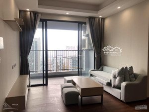tôi có 2 căn hộ cho thuê dt: 118m2 và 128m2 tại times tower vào được luôn, xem nhà. lh: 