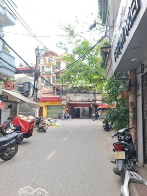 bán nhà yên hòa-cầu giấy-nhà dân xây chắc 5 tầng-dt 45m2 mt 4,6m ngõ ô tô- nội thất xịn nhỉnh 13 tỷ