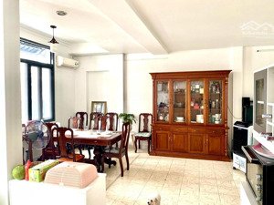 bán nhà đẹp 4 tầng hẻm xe tải 8m phường 12, tân bình giá 19 tỷ