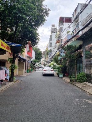 bán nhà hxh8m thông nguyễn quang bích 1t2l, 95m2, đúc btct, nhà mới đẹp đủ công năng sổ sẵn 9tỷ8 tl