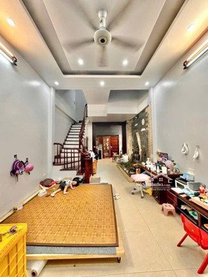 bán nhà gốc đề hoàng mai 65m2 4 tầng mt 4.3m dân xây ngõ ba gác gần phố mới đẹp ở ngay chỉ 14.9t