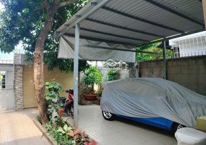 căn biệt thự giá rẻ nhất quận 2