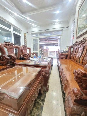 biêt thự tuyệt đẹp gần chợ hiệp bình - phường hiêp bình chánh - thủ đức.