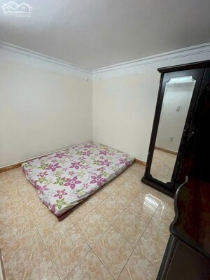 CHO THUÊ NHÀ NGÕ 11 HAI BÀ TRƯNG- NGÕ TRUNG TÂM - ĐỒ CƠ BẢN