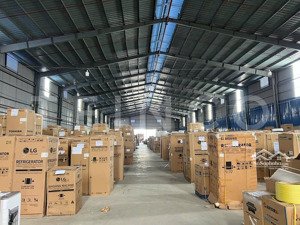 kho xưởng bãi 2.200m² có pccc tự động, mặt tiền đường quốc lộ 61c gần ngã 3 vàm xáng, lộ container