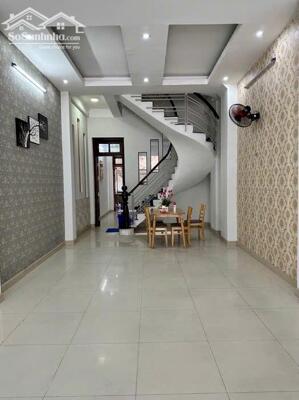 MẶT TIỀN NGUYỄN VĂN QUÁ – 98m² – THU NHẬP 25TR/THÁNG – GIÁ CHỈ 12.95 TỶ