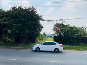 Bán 1631m2 Đất mặt tiền đường Nguyễn Văn Cừ (gần Trường ĐH Nam Cần Thơ)