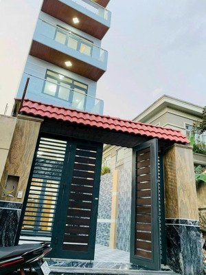 *** bán nhà 1 xẹt nguyễn văn tăng quận 9***