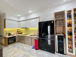chủ cần tiền gấp cần bán căn hộ oriental plaza - 685 âu cơ, tân phú giá chỉ 1 tỷ 770 2pn 2wc