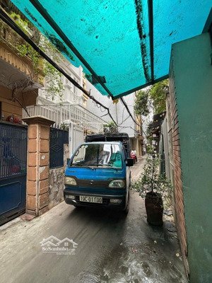 bán nhà quan hoa, nguyễn khánh toàn, ô tô vào nhà, gần phố, 51m2, 4 tầng, giá 12.9 tỷ, nhà cực đẹp.