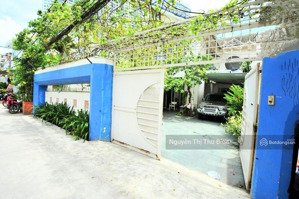bán nhà 265m2, xây kiểu biệt thự thái, quận 7, xe tải ngủ nhà, 10x27m, hơn 31 tỷ