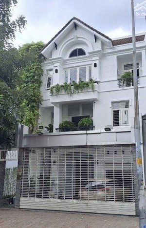 hot, giảm mạnh 3 tỷ biệt thự kdc nam long- dt: 8x24m- đầy đủ nội thất