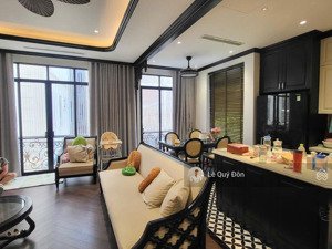 nhà mới đẹp - mặt tiền rộng - lô góc 2 mặt thoáng - trung tâm long biên