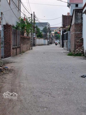 đất truc kính doanh buôn bán mặt tiền rộng 341 m2 full thổ cư