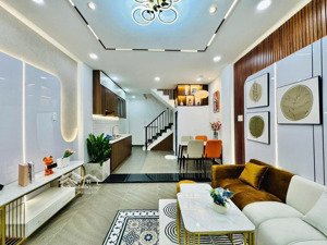 mặt tiền tiện kinh doanh lê văn duyệt bình thạnh giáp quận 1 nhà xây 3 tầng nội thất mới vào ở ngay