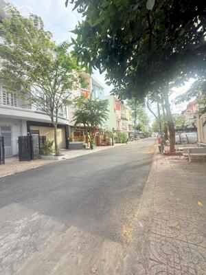 Đất biệt thự sổ hồng riêng KDC Khang Điền hỗ trợ vay ngân hàng