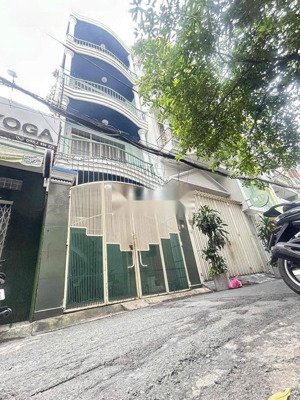 nhà đẹp giá tốt q.10 5pn, 3 lầu chỉ 30tr/tháng! hẻm rộng, ngay trung tâm!