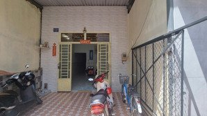 4tr/ tháng nhà nguyên căn gần chợ bình chánh - 3 phòng ngủ nhà mới - khu dân cư đông đúc