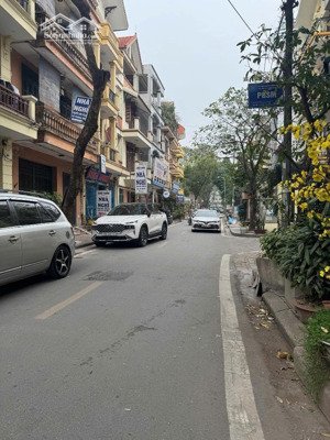 bán nhà liền kề linh đàm- kinh doanh_ vỉa hè dt 80m x 4 tầng giá 25,7 tỷ