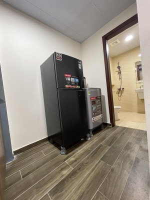 chính chủ cho thuê phòng tại 150 tân khai, sau time city