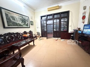 chính chủ cần bán nhanh nhà mặt ngõ thụy khuê - kinh doanh - mặt tiền bề thế - 2 thoáng