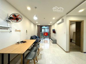 chung cư riva park 2pn2wc full nội thất cần bán nhanh. xem nhà dễ 24/24 tìm khách thiện trí.