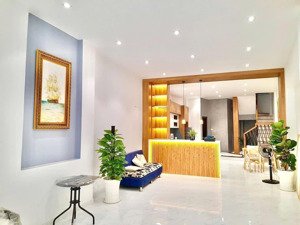 cho thuê nhà đẹp 1 trệt 2 lầu mặt tiền trục chính kinh dong đường 30/4 trung tâm biên hoà