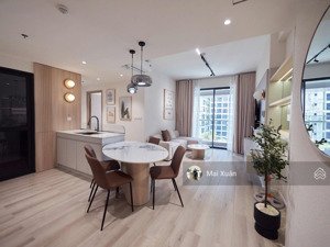 cho thuê 2pn full nội thất masteri centre point, bao phí quản lý giá 10,5tr