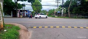 đất phân lô mặt tiền dài tại hòa long cho nđt lh 